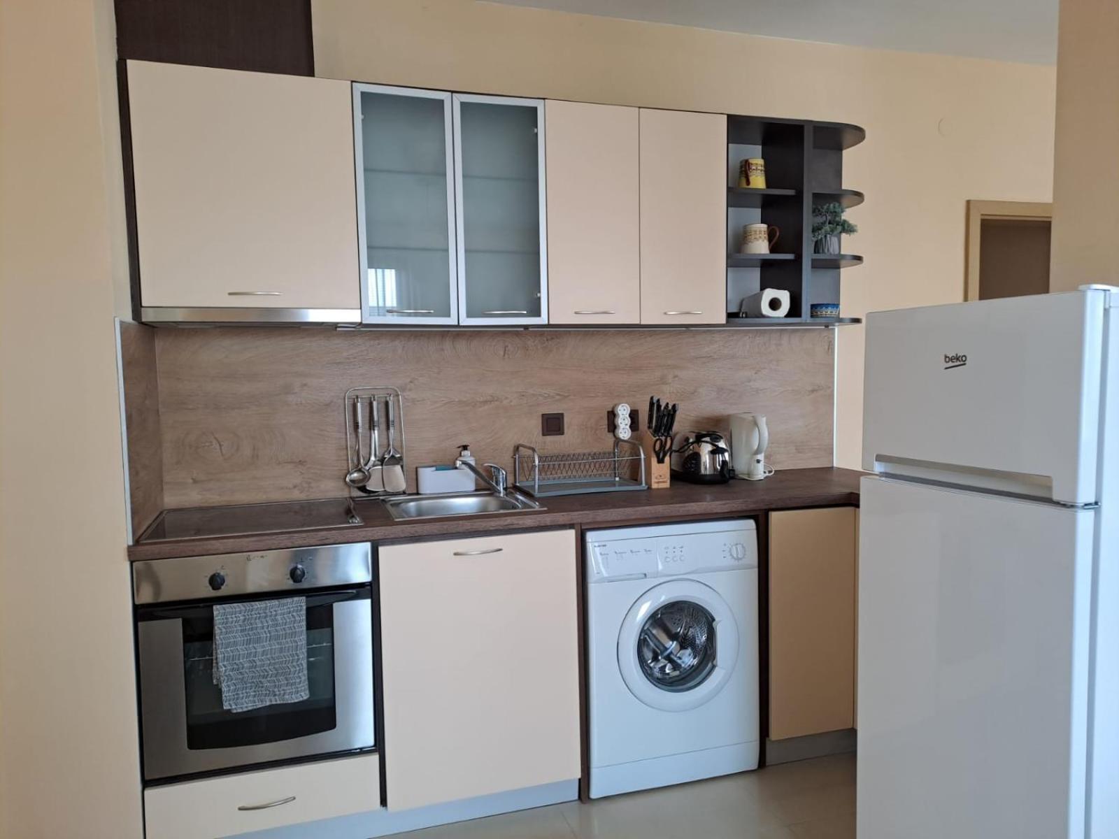 Lighthouse Luxe Estate Apart & Villas Balchik Esterno foto